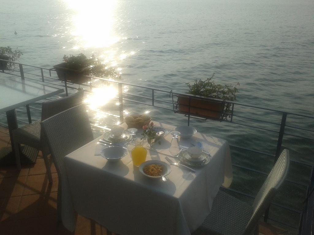 Villa Residence La Limonaia Gargnano Pokój zdjęcie