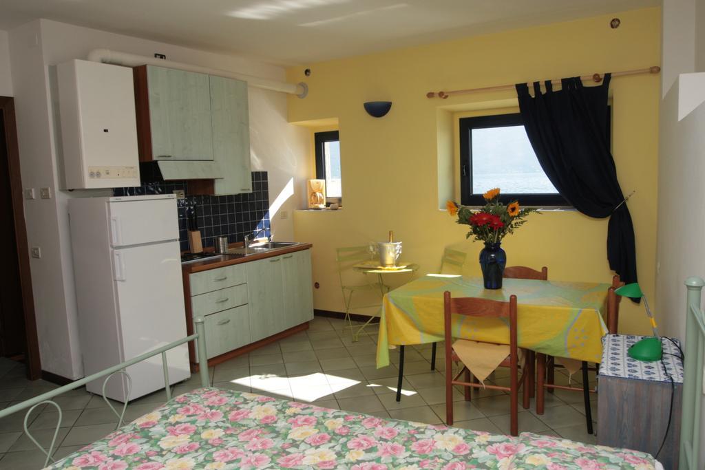 Villa Residence La Limonaia Gargnano Pokój zdjęcie